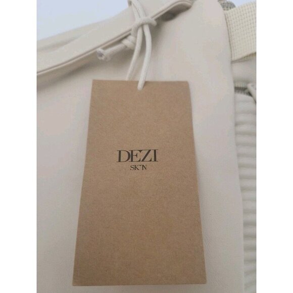 DEZI Skin Pack It All Multi Purpose Hanging Travel Bag Soft Hook PU Leather - Picture 6 of 13